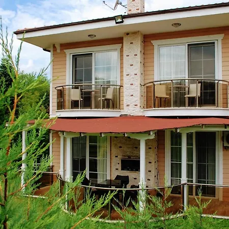 Villa La Mira *