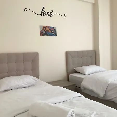 La Mira Villa *