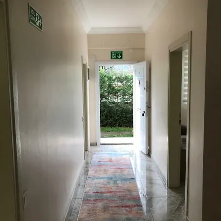 La Mira